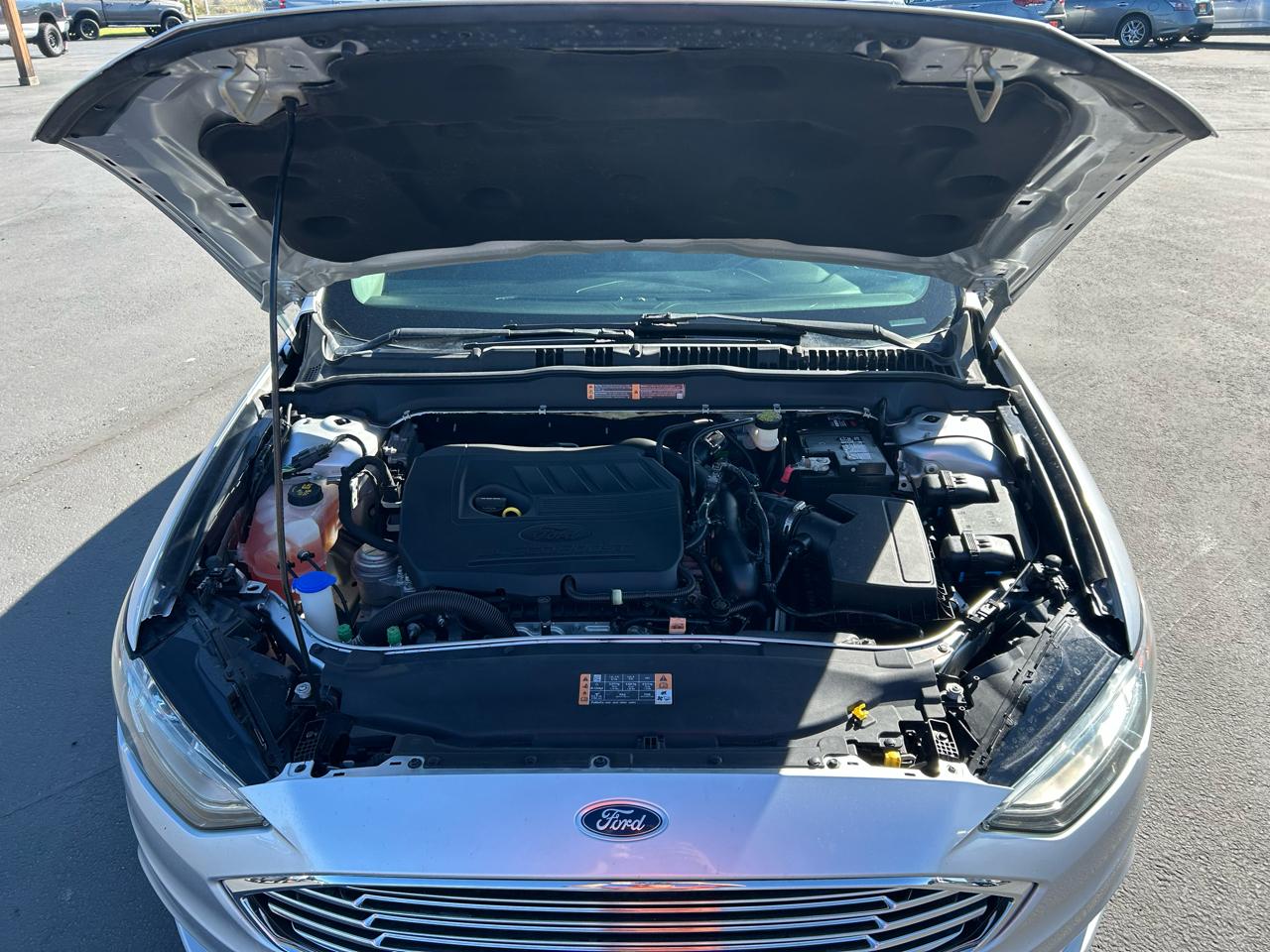 Ford Fusion SE FWD 2017
