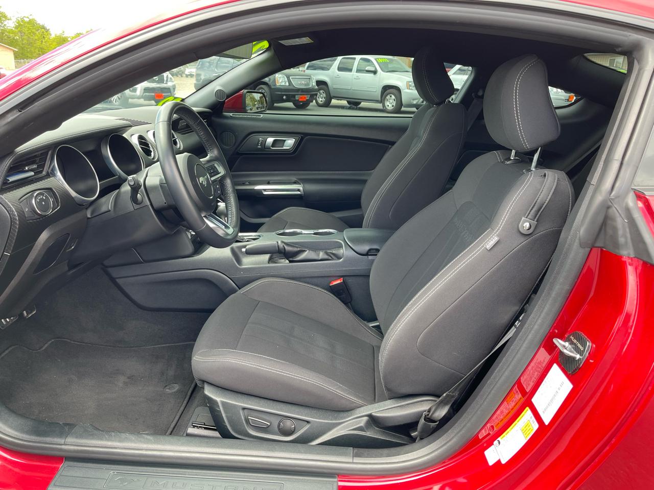 Ford Mustang EcoBoost Fastback 2022