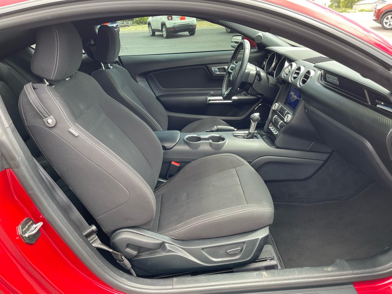 Ford Mustang EcoBoost Fastback 2022