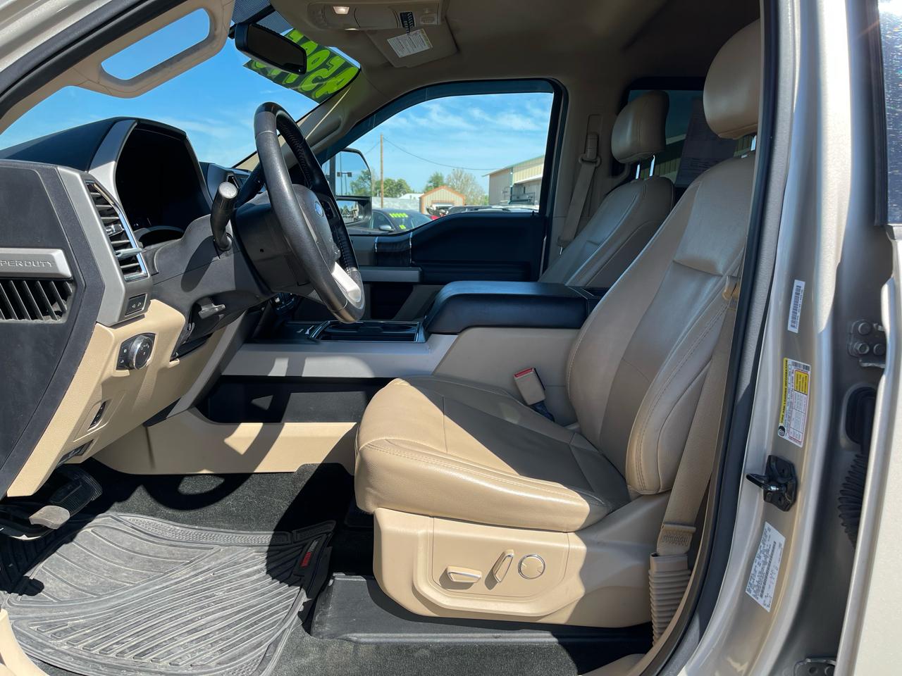 Ford Super Duty F-250 SRW Lariat 4WD Crew Cab 6.75' Box 2017