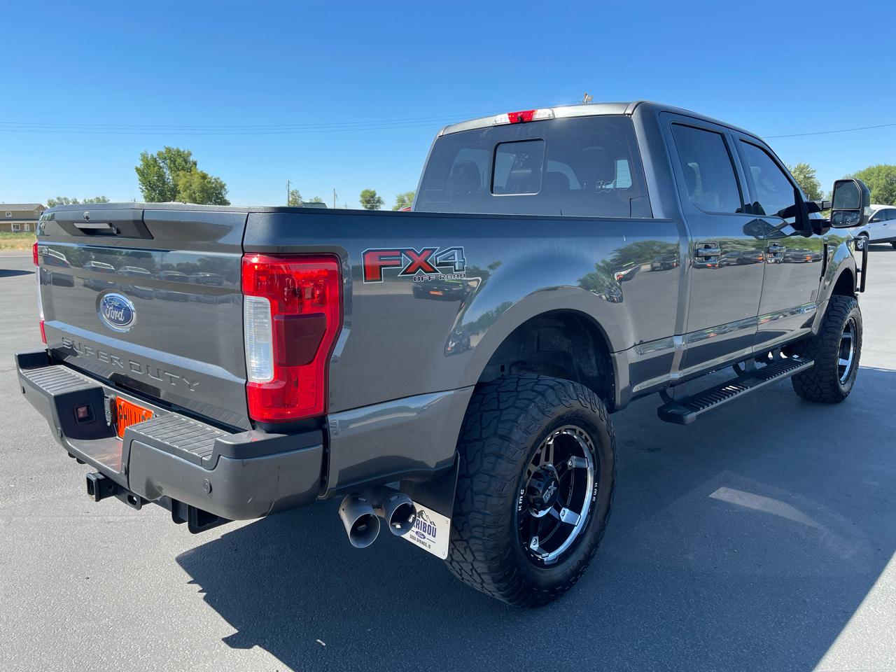 Ford Super Duty F-350 SRW Lariat 4WD Crew Cab 6.75' Box 2019