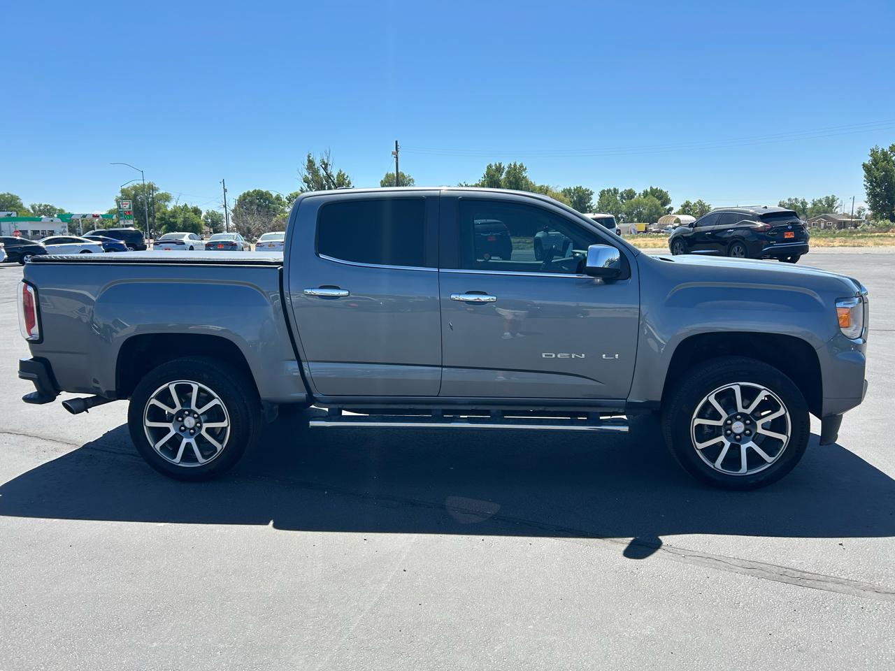 GMC Canyon 4WD Crew Cab 128" Denali 2021