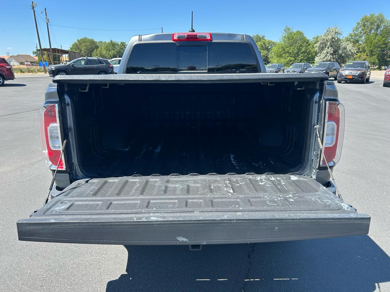 GMC Canyon 4WD Crew Cab 128" Denali 2021