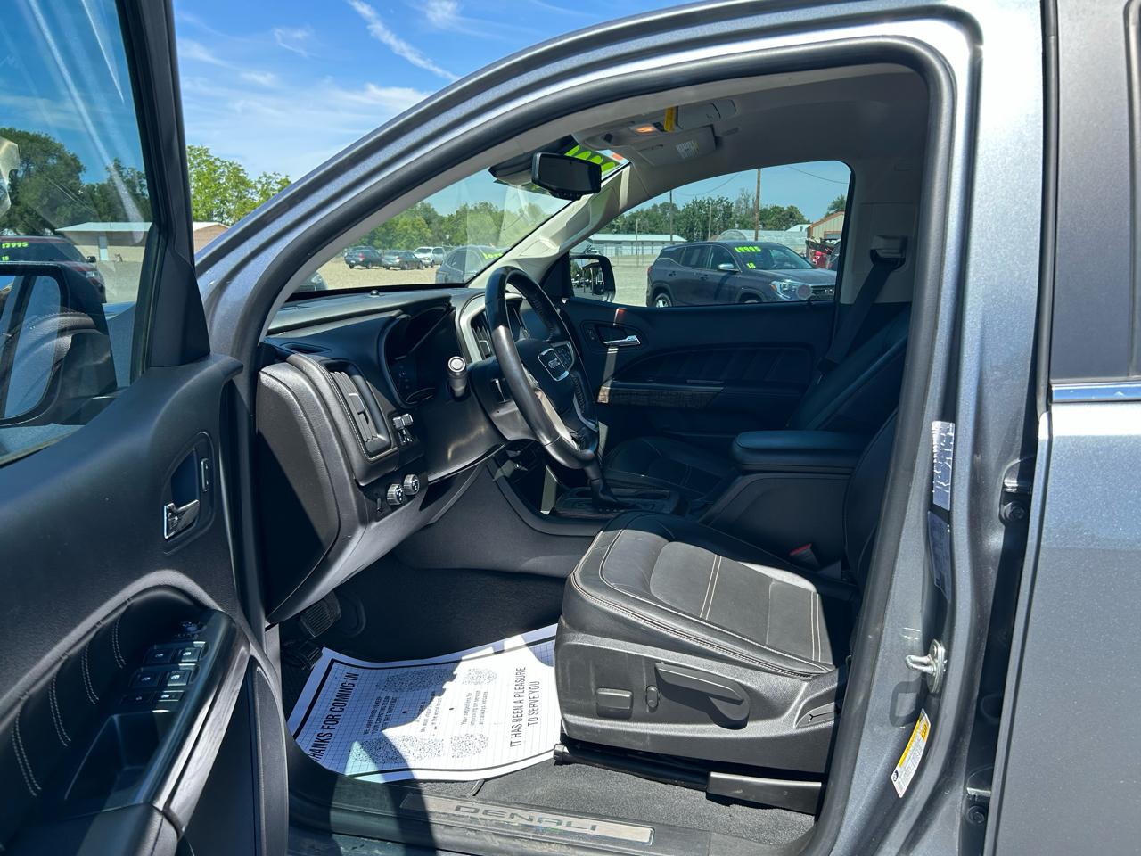 GMC Canyon 4WD Crew Cab 128" Denali 2021