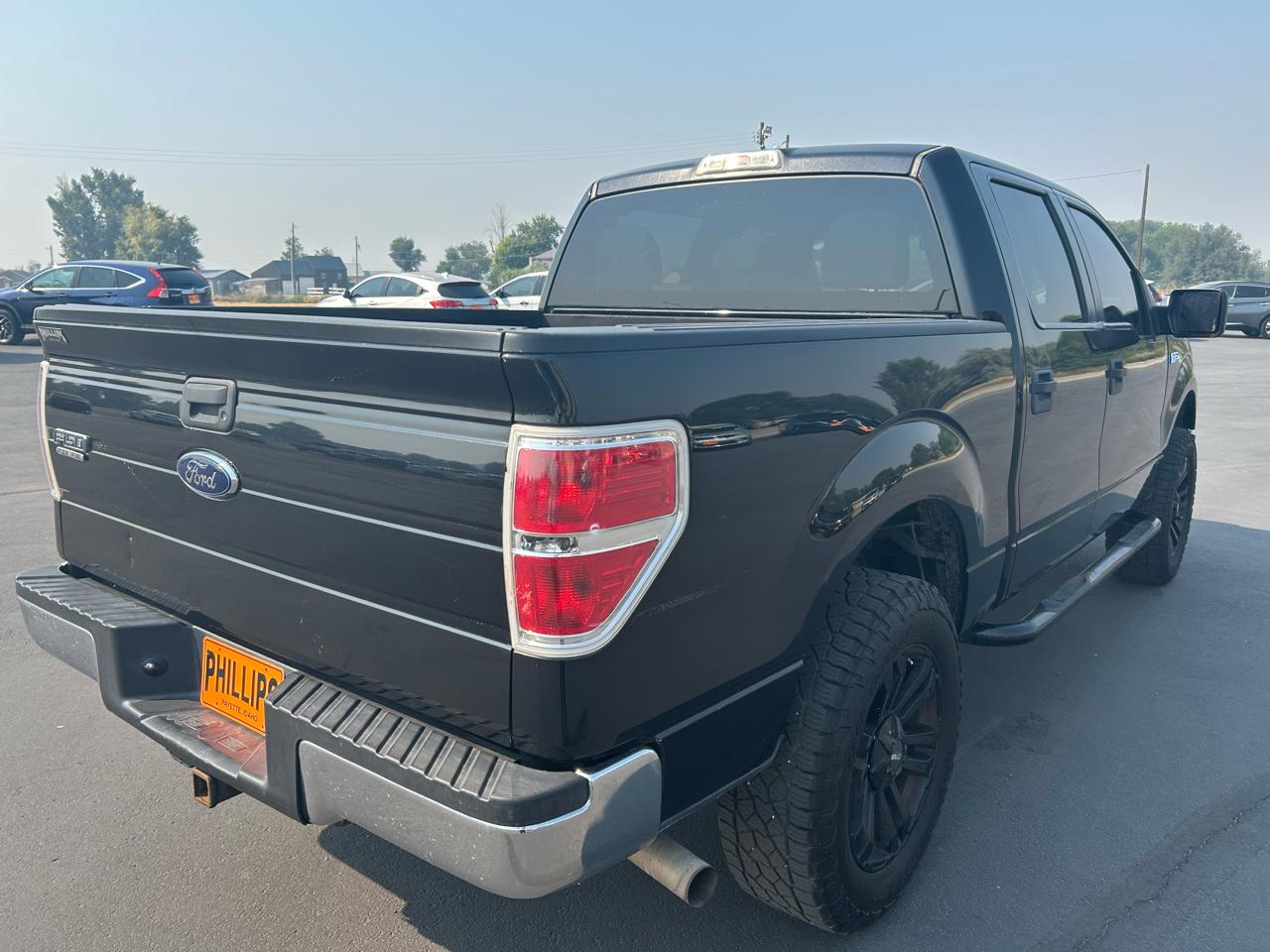 Ford F-150 4WD SuperCrew 145" XLT 2013