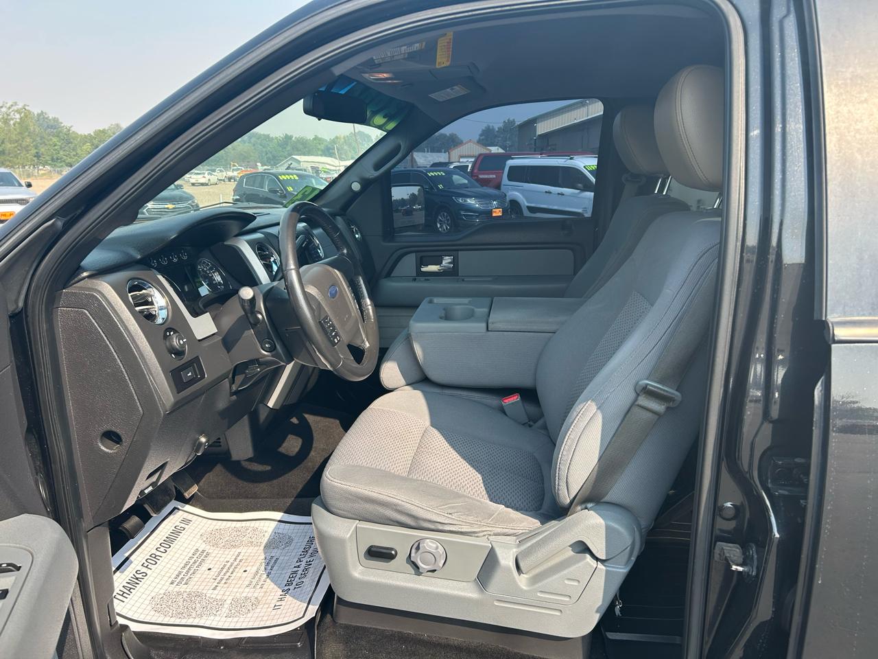 Ford F-150 4WD SuperCrew 145" XLT 2013