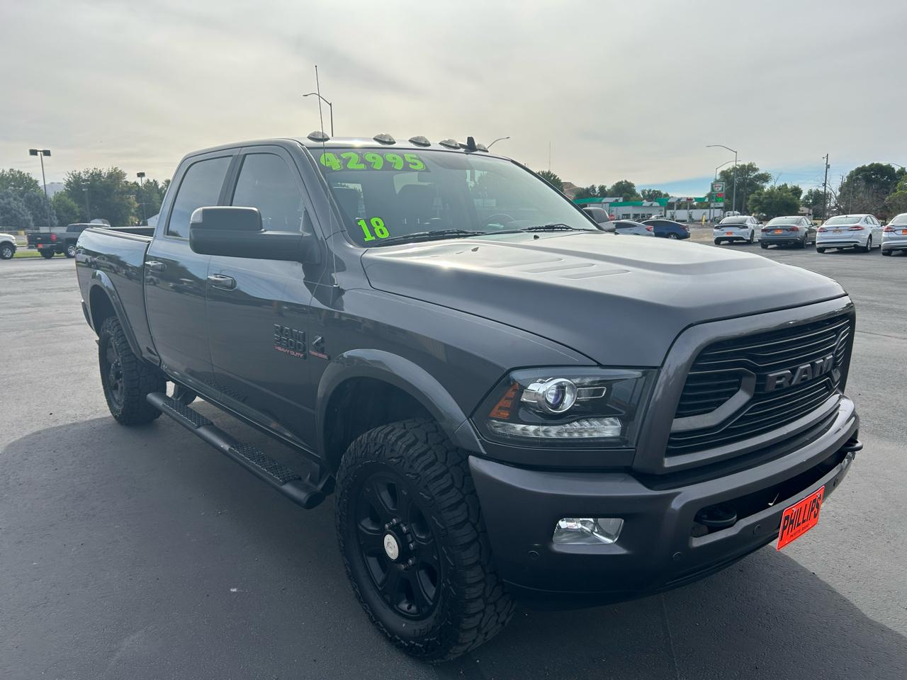 RAM 2500 Laramie 4x4 Crew Cab 6'4" Box 2018