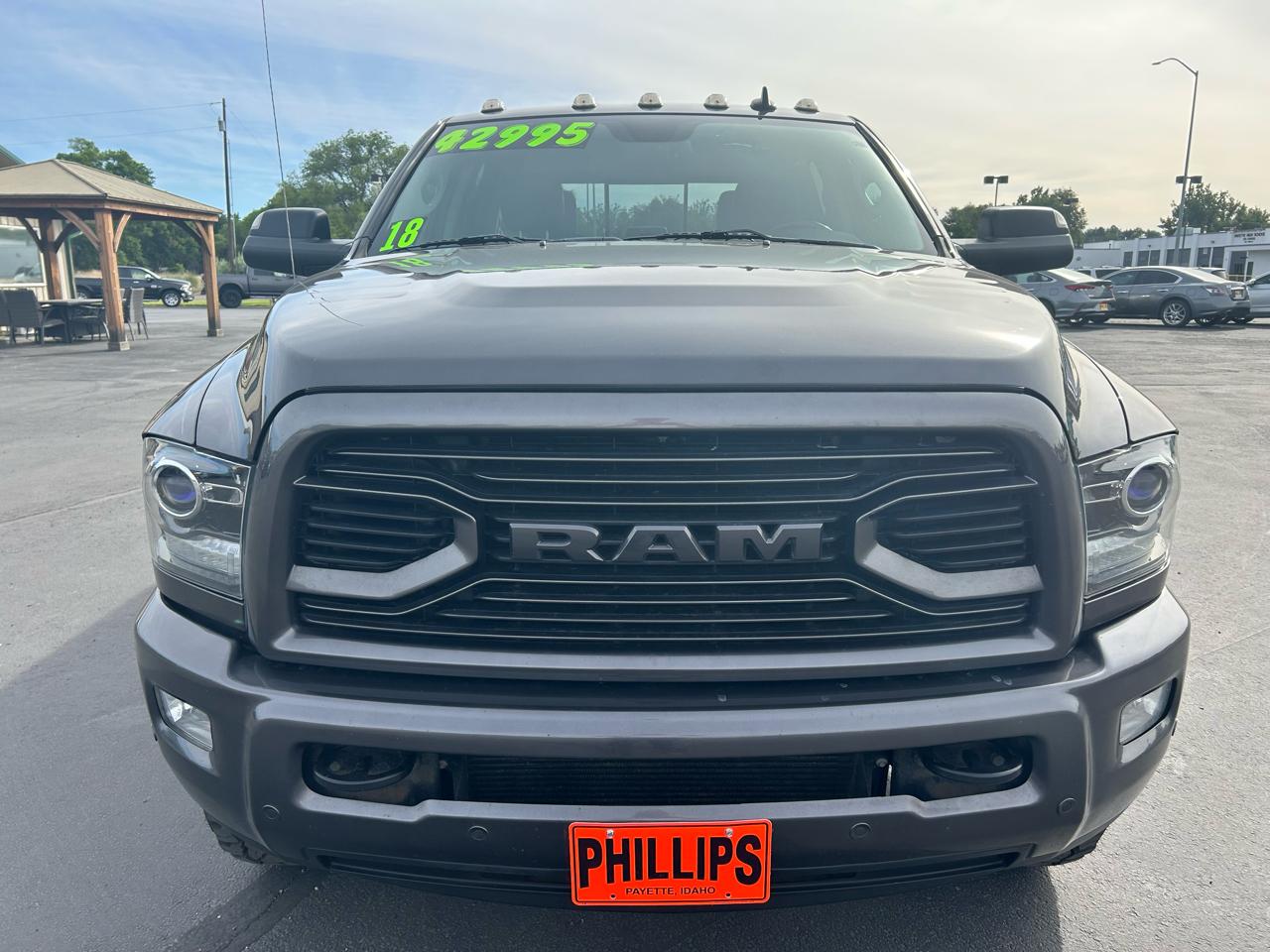 RAM 2500 Laramie 4x4 Crew Cab 6'4" Box 2018