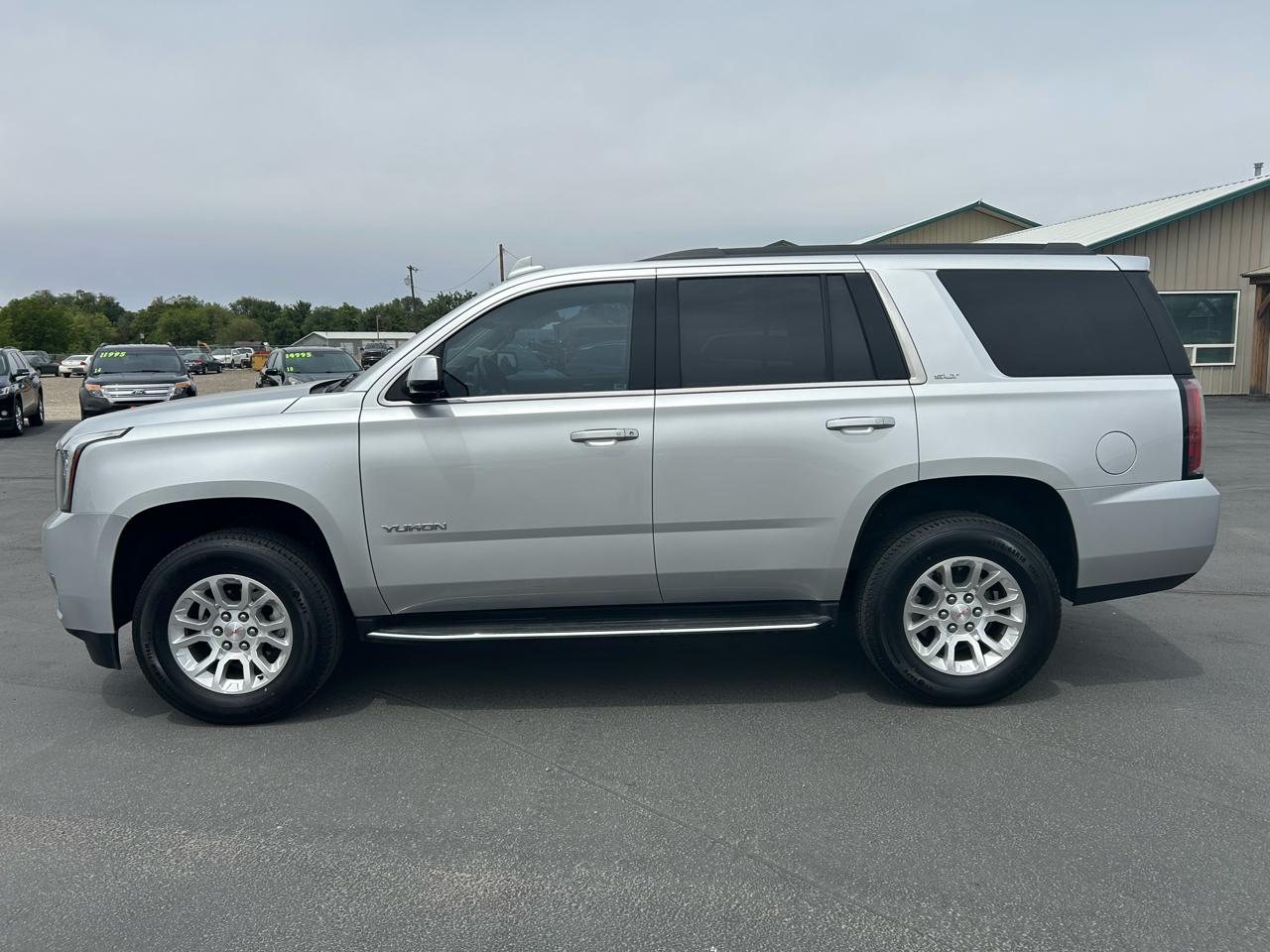 GMC Yukon 4WD 4dr SLT 2017
