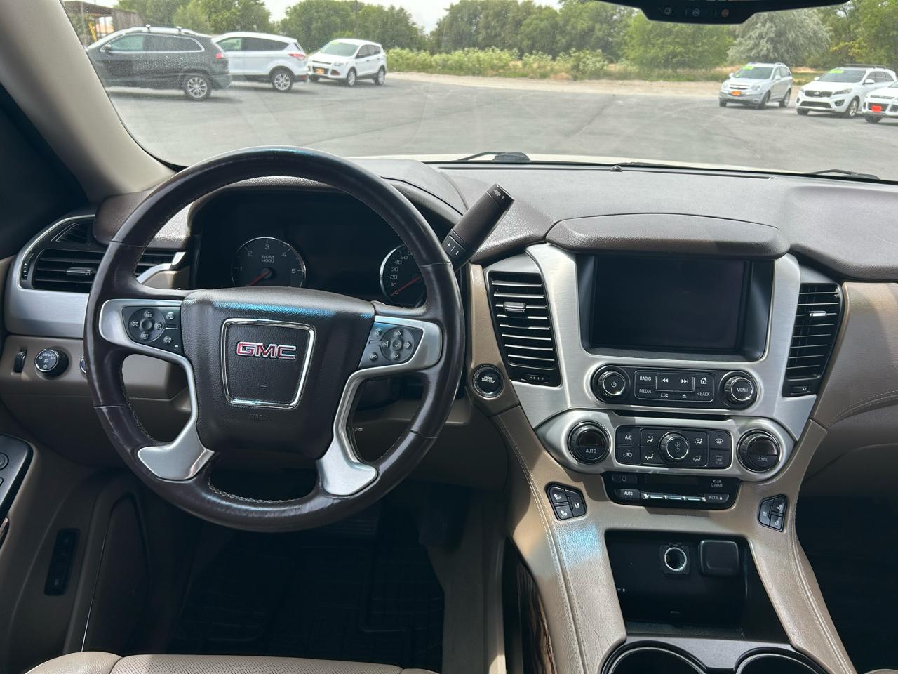 GMC Yukon 4WD 4dr SLT 2017
