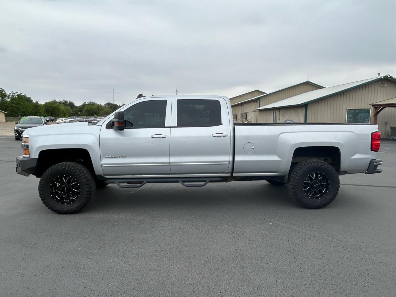 Chevrolet Silverado 2500HD Built After Aug 14 4WD Crew Cab 167.7" LT 2015