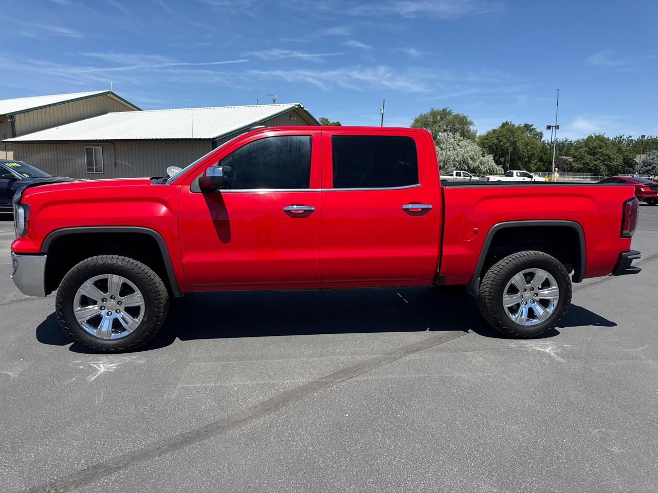 GMC Sierra 1500 4WD Crew Cab 143.5" SLT 2018