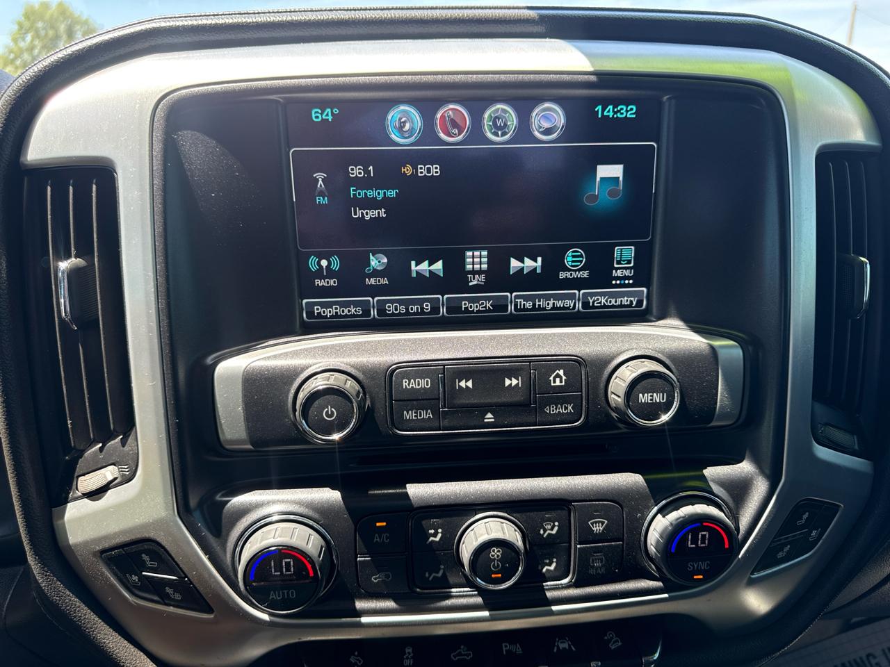 GMC Sierra 1500 4WD Crew Cab 143.5" SLT 2018