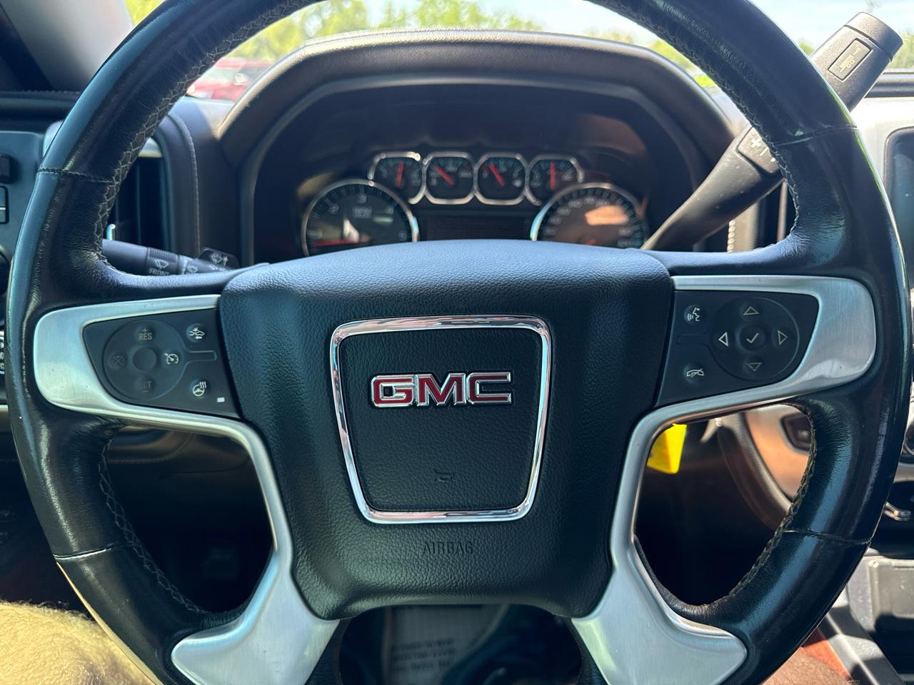 GMC Sierra 1500 4WD Crew Cab 143.5" SLT 2018