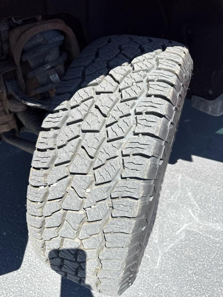 GMC Sierra 1500 4WD Crew Cab 143.5" SLT 2018