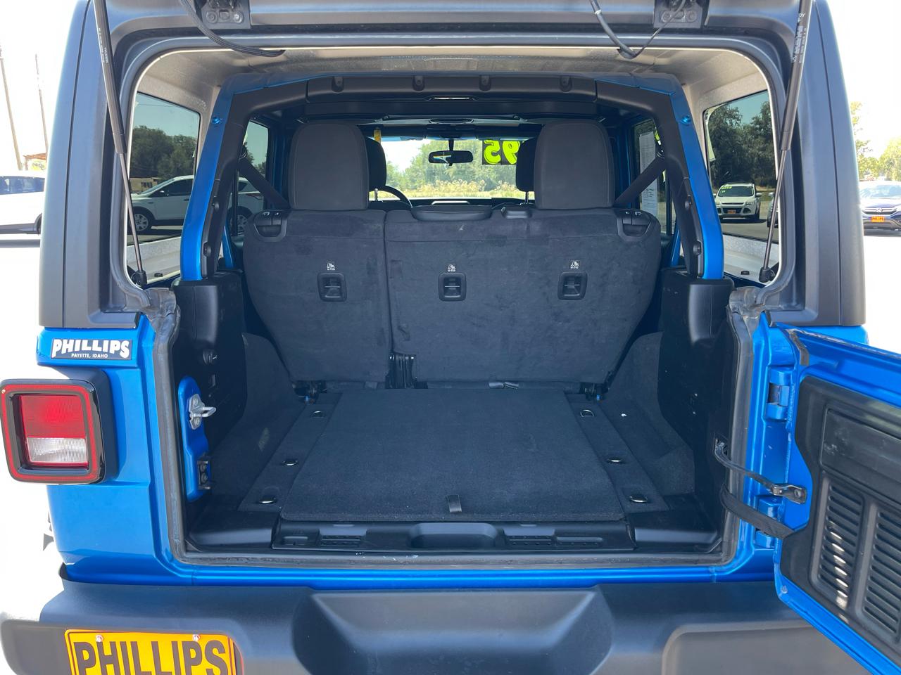 Jeep Wrangler Unlimited Willys Sport 4x4 2021
