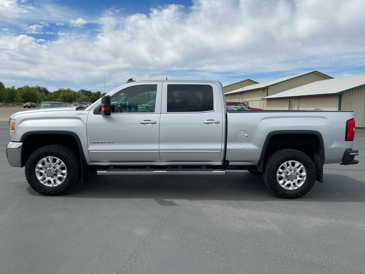 GMC Sierra 2500HD 4WD Crew Cab 153.7" SLE 2017