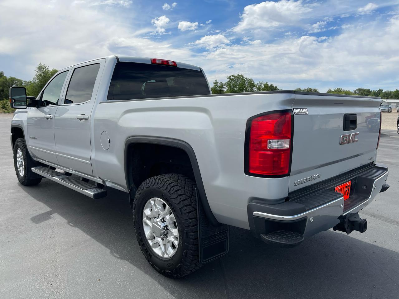 GMC Sierra 2500HD 4WD Crew Cab 153.7" SLE 2017