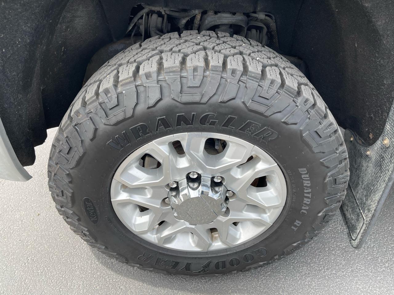 GMC Sierra 2500HD 4WD Crew Cab 153.7" SLE 2017