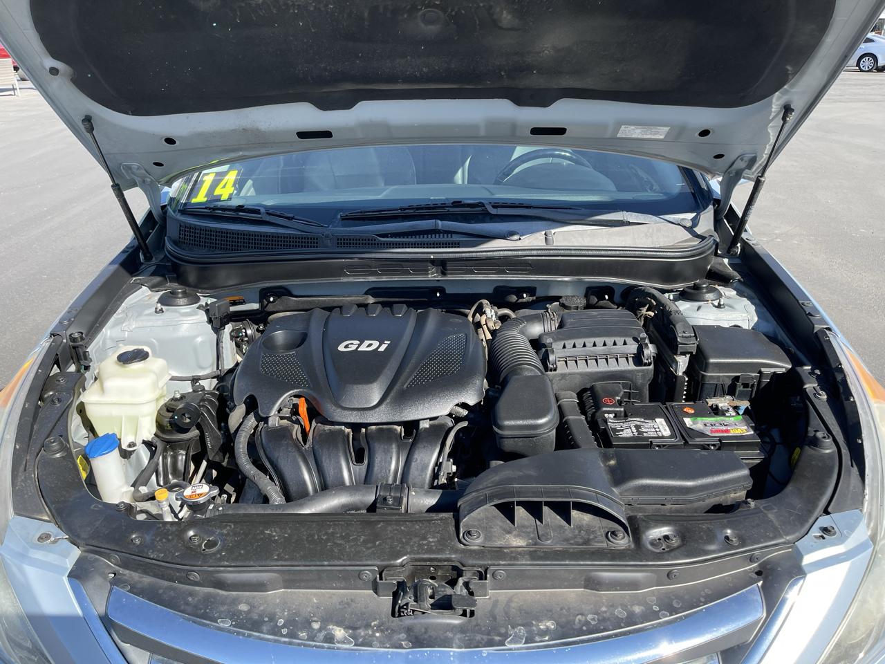 Hyundai Sonata 4dr Sdn 2.4L Auto Limited 2014