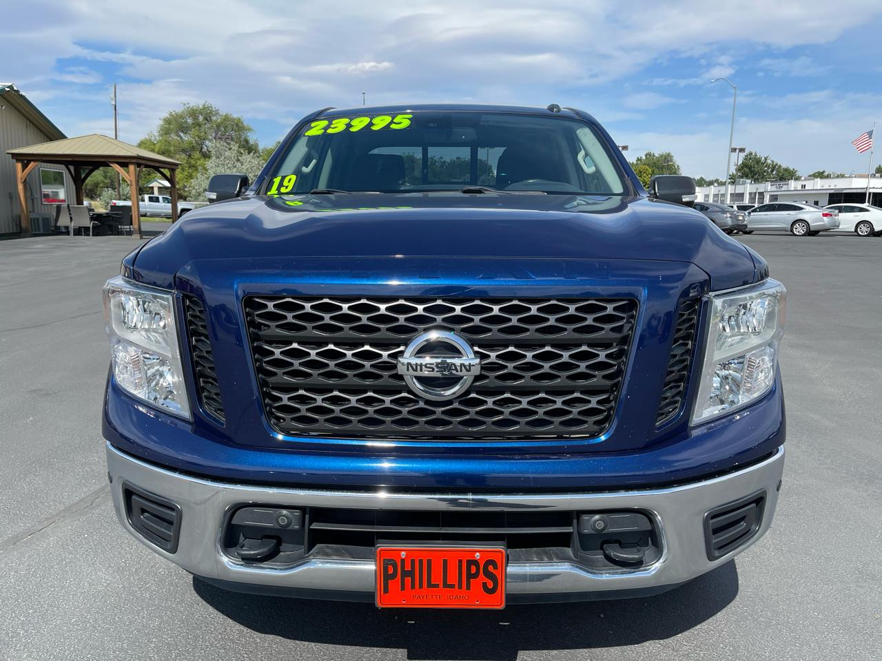 Nissan Titan 4x4 Crew Cab SV 2019
