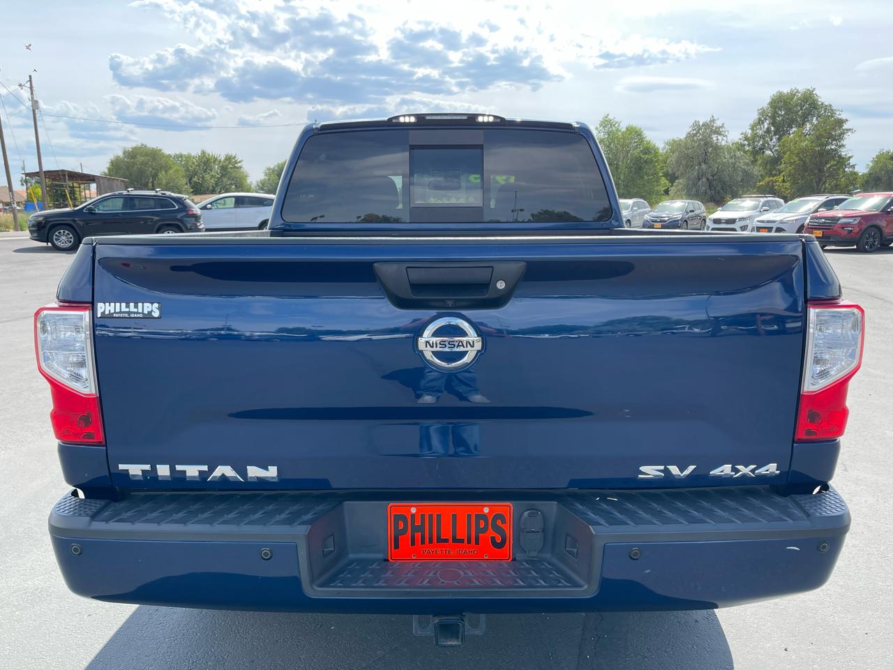 Nissan Titan 4x4 Crew Cab SV 2019