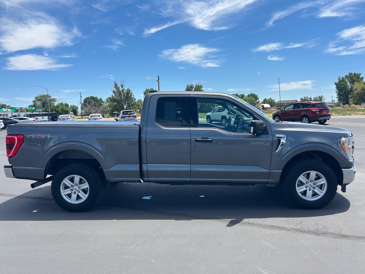 Ford F-150 XLT 4WD SuperCab 6.5' Box 2022
