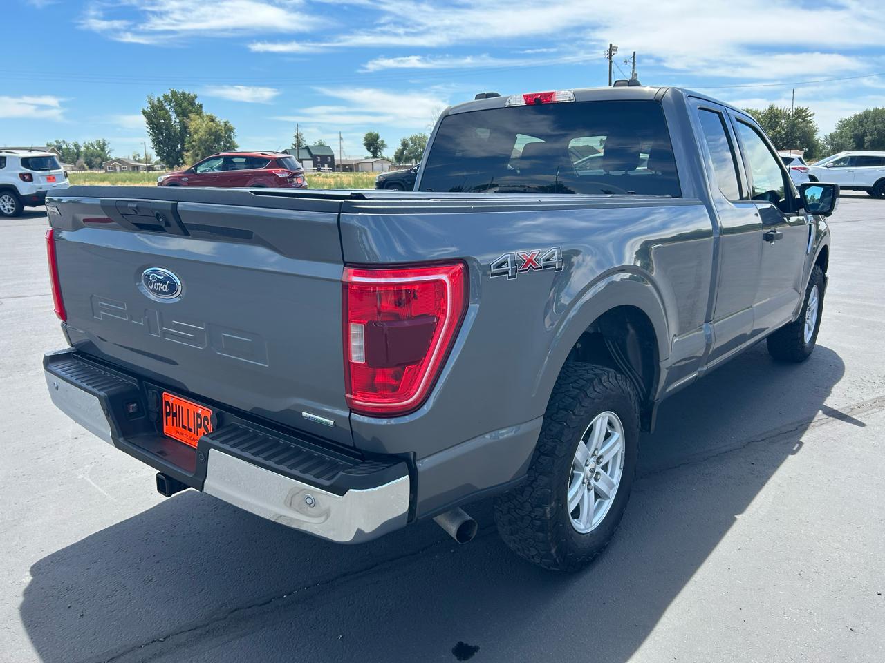 Ford F-150 XLT 4WD SuperCab 6.5' Box 2022