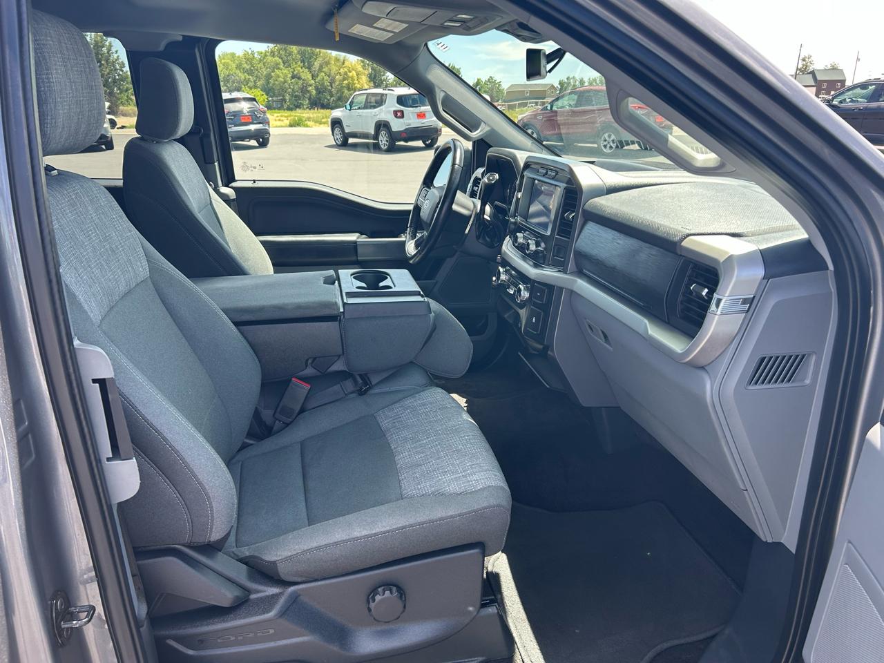 Ford F-150 XLT 4WD SuperCab 6.5' Box 2022