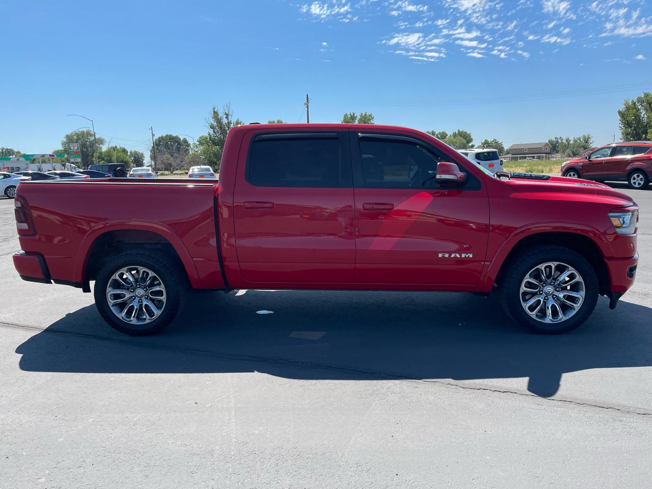 RAM 1500 Laramie 4x4 Crew Cab 5'7" Box 2019