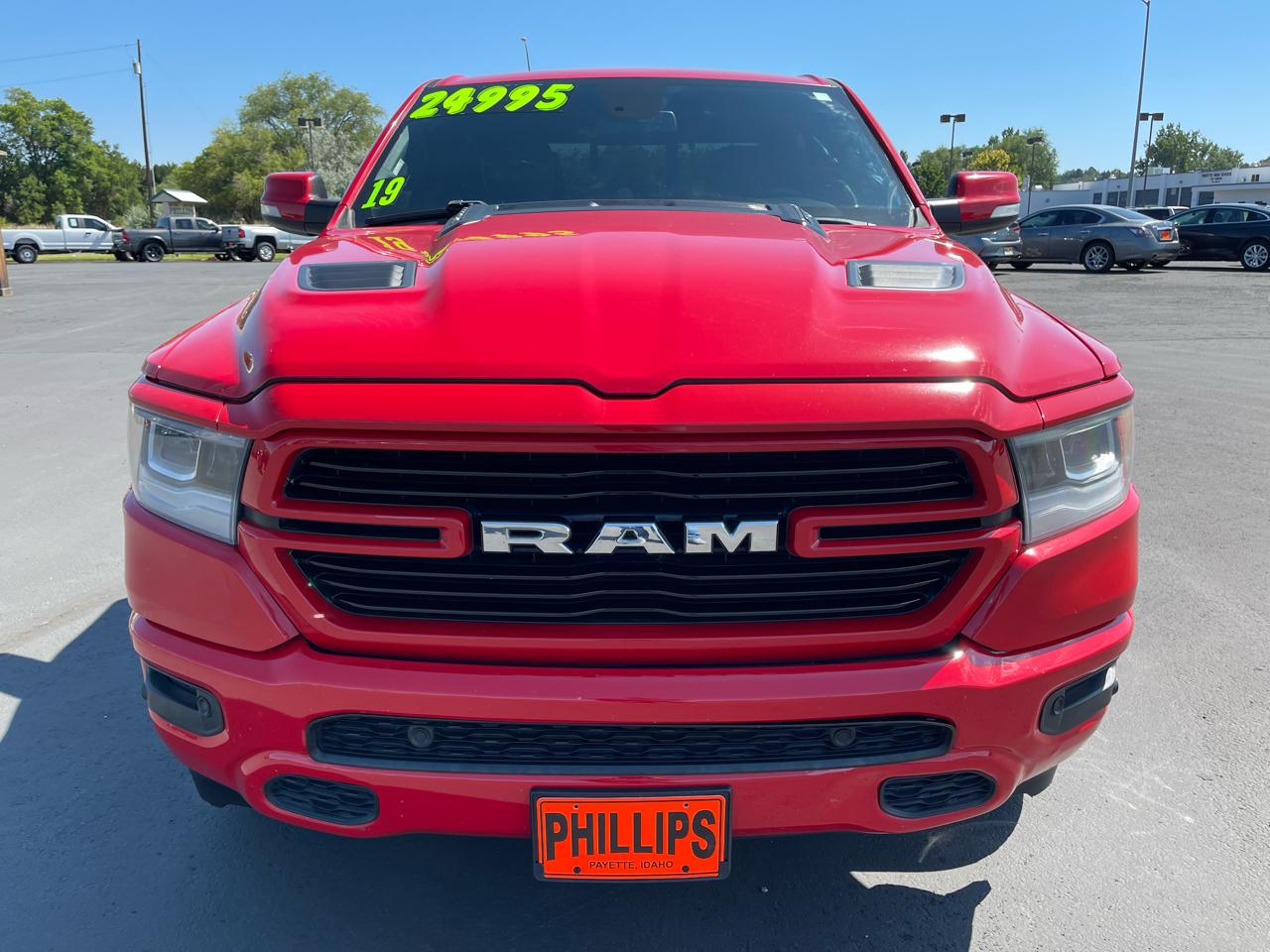 RAM 1500 Laramie 4x4 Crew Cab 5'7" Box 2019