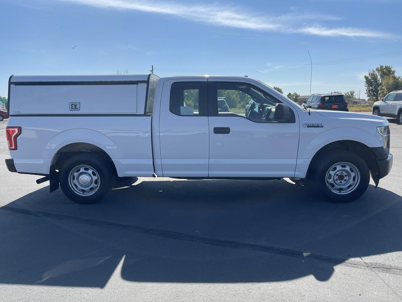 Ford F-150 XLT 2WD SuperCab 6.5' Box 2017