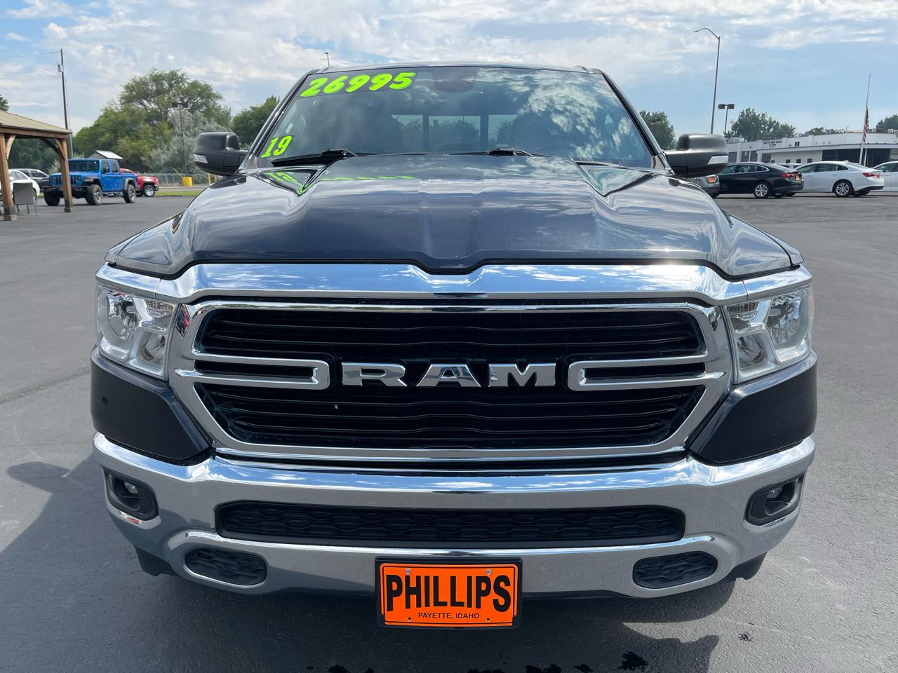 RAM 1500 Big Horn/Lone Star 4x4 Quad Cab 6'4" Box 2019