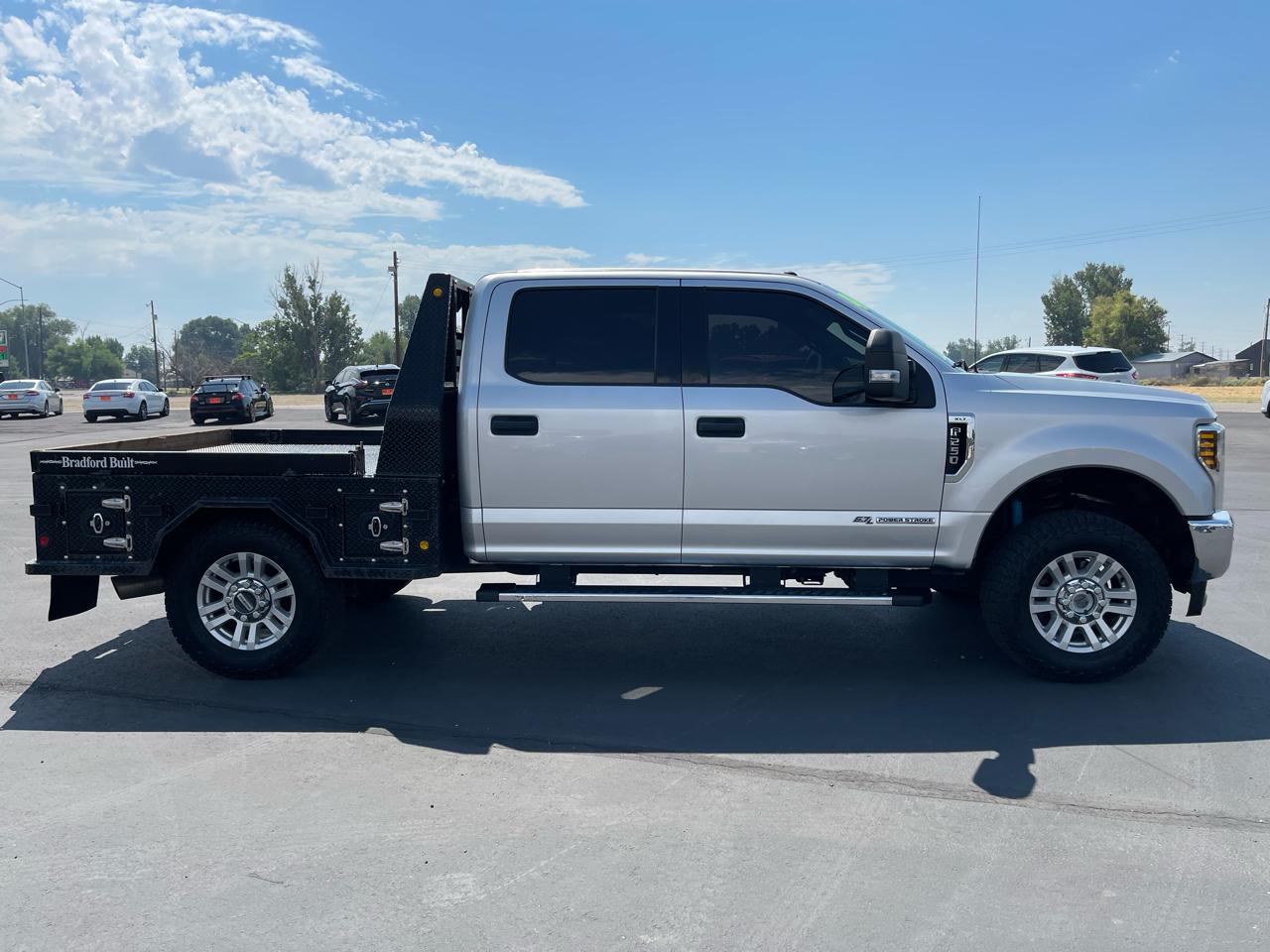 Ford Super Duty F-250 SRW XLT 4WD Crew Cab 6.75' Box 2018