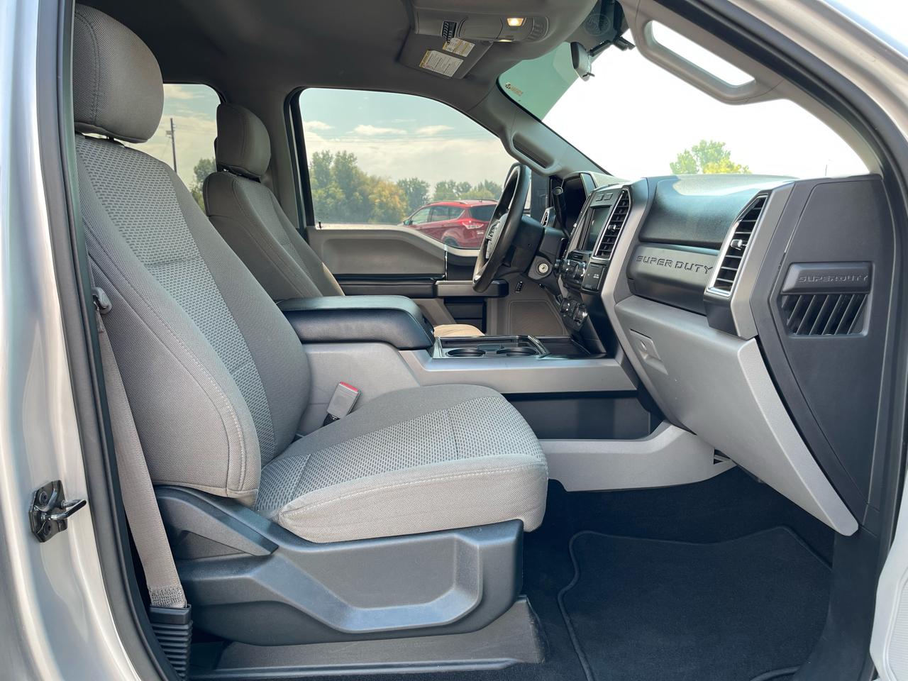 Ford Super Duty F-250 SRW XLT 4WD Crew Cab 6.75' Box 2018