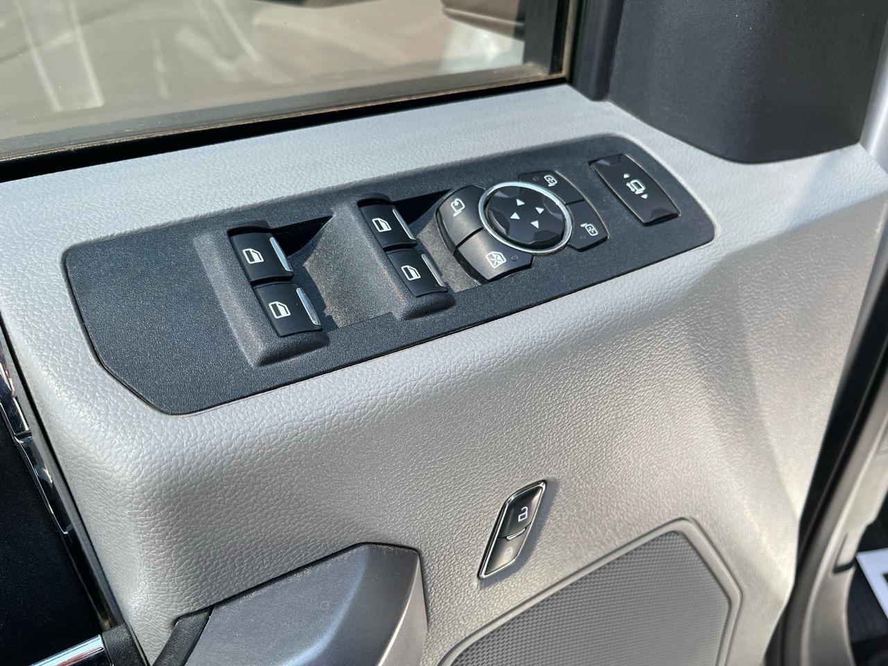 Ford Super Duty F-250 SRW XLT 4WD Crew Cab 6.75' Box 2018