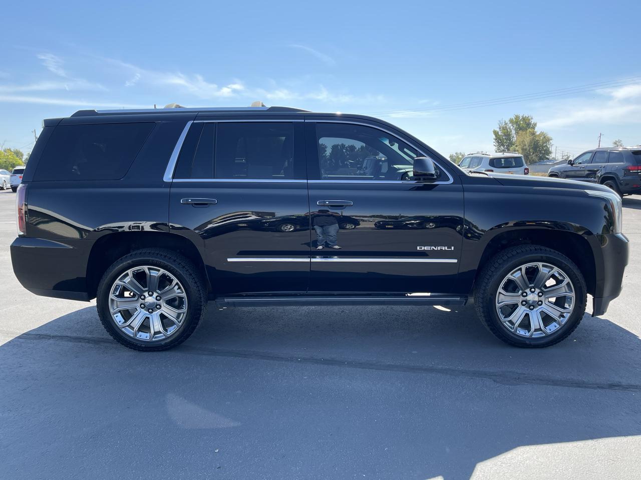 GMC Yukon 4WD 4dr Denali 2015