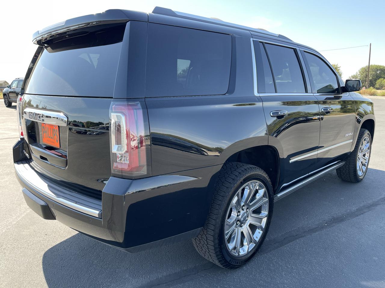 GMC Yukon 4WD 4dr Denali 2015