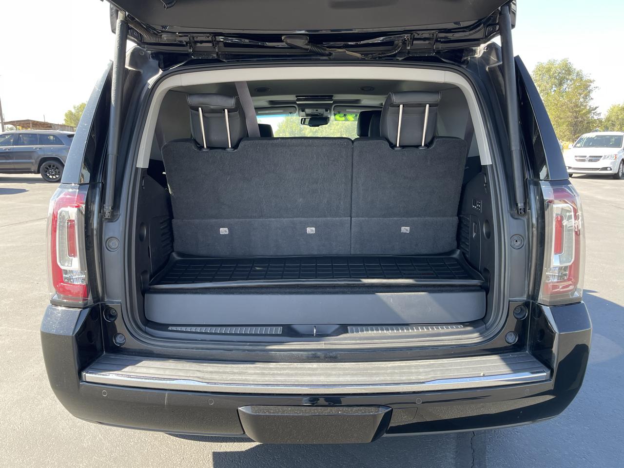 GMC Yukon 4WD 4dr Denali 2015