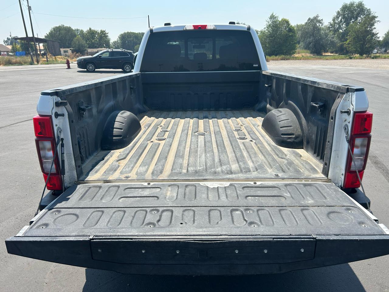 Ford Super Duty F-350 SRW Lariat 4WD Crew Cab 8' Box 2020