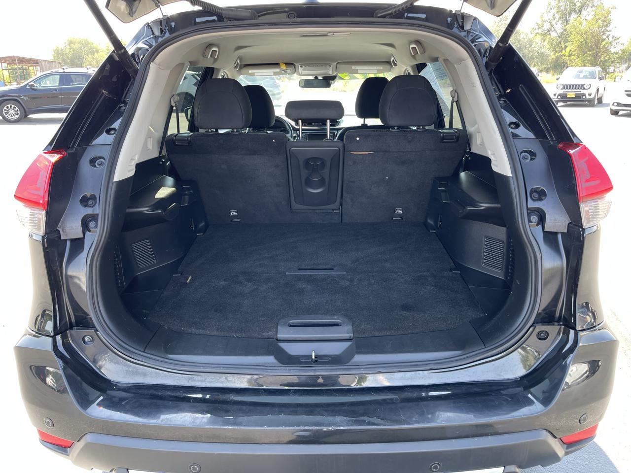 Nissan Rogue AWD SV 2020