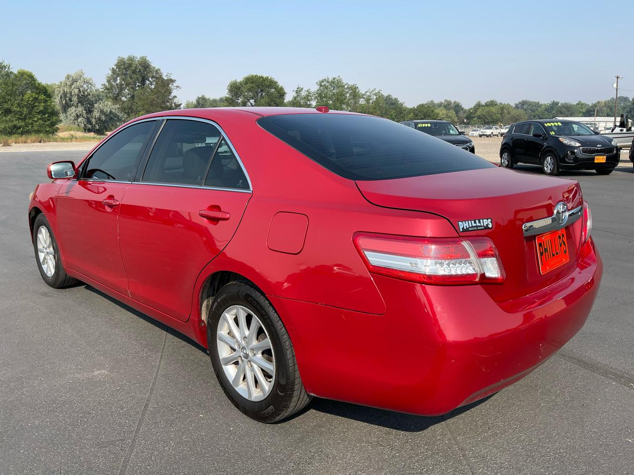 Toyota Camry 4dr Sdn I4 Auto XLE (Natl) 2011