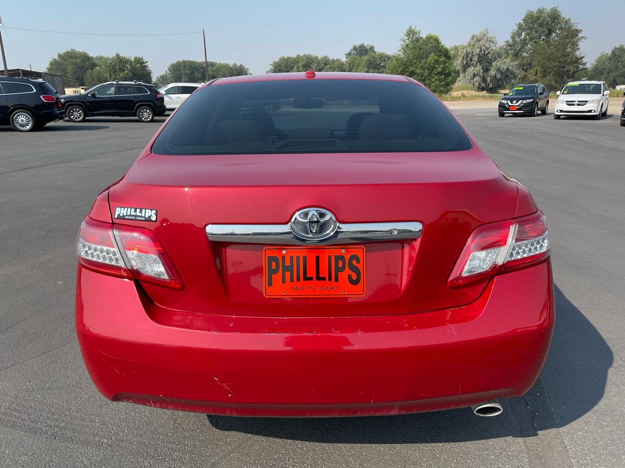 Toyota Camry 4dr Sdn I4 Auto XLE (Natl) 2011