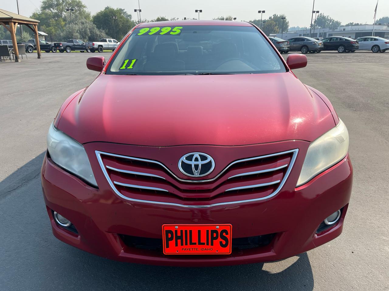 Toyota Camry 4dr Sdn I4 Auto XLE (Natl) 2011