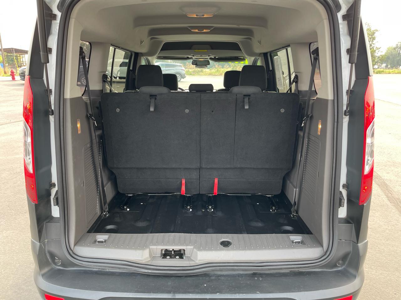 Ford Transit Connect Wagon XL LWB w/Rear Liftgate 2020