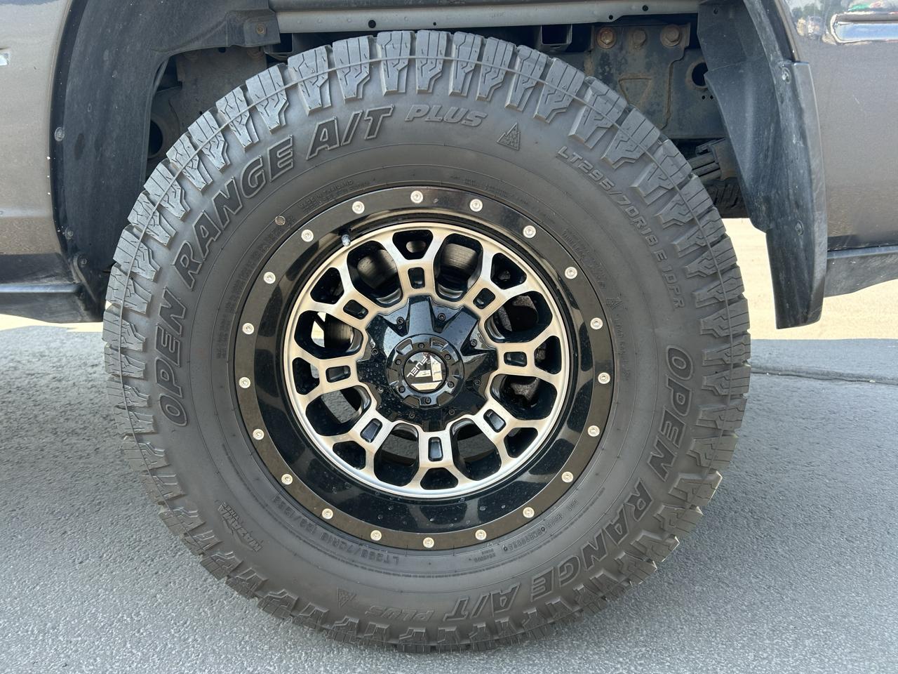 RAM 3500 Tradesman 4x4 Crew Cab 8' Box 2019
