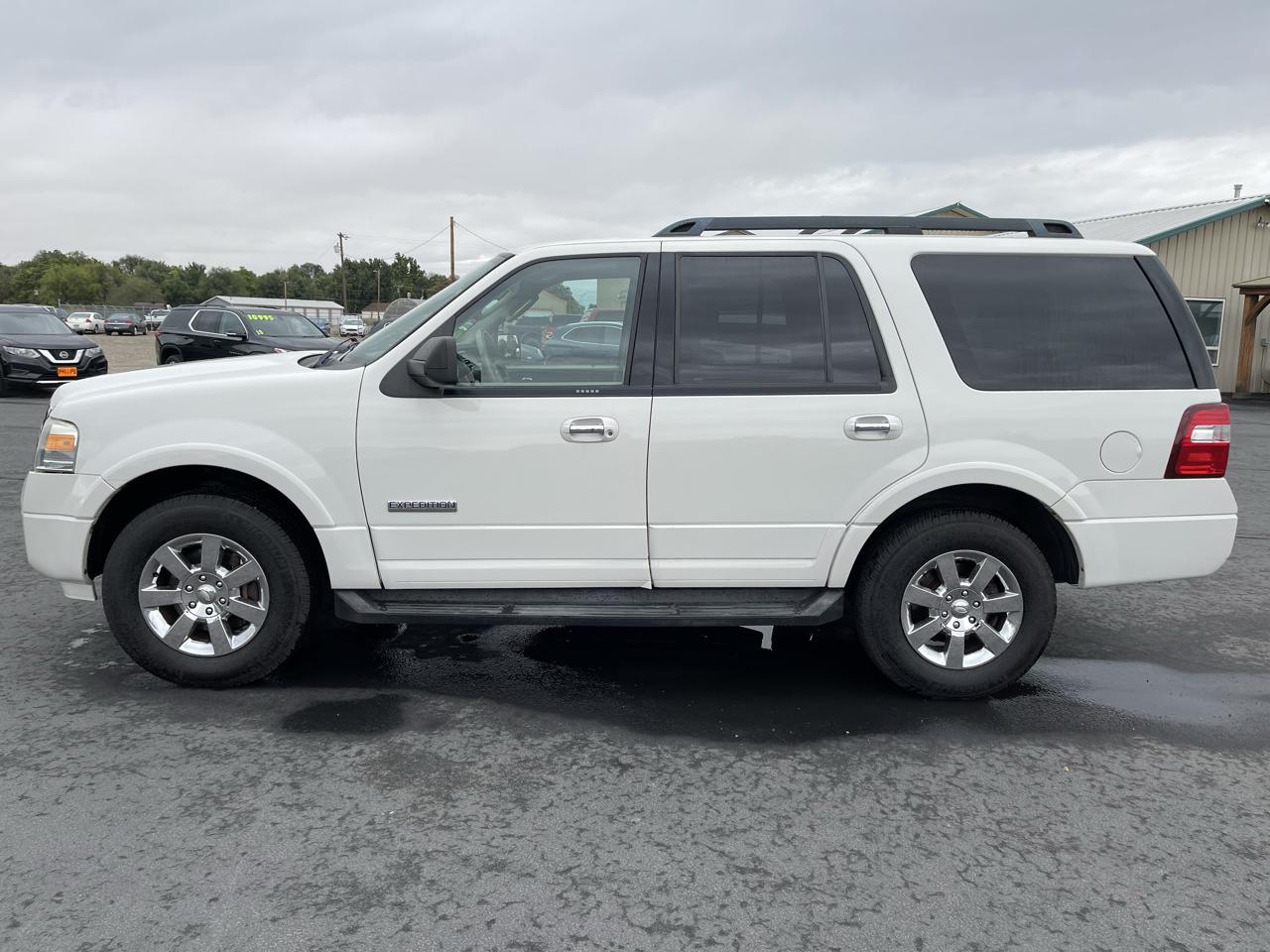 Ford Expedition 4WD 4dr XLT 2008