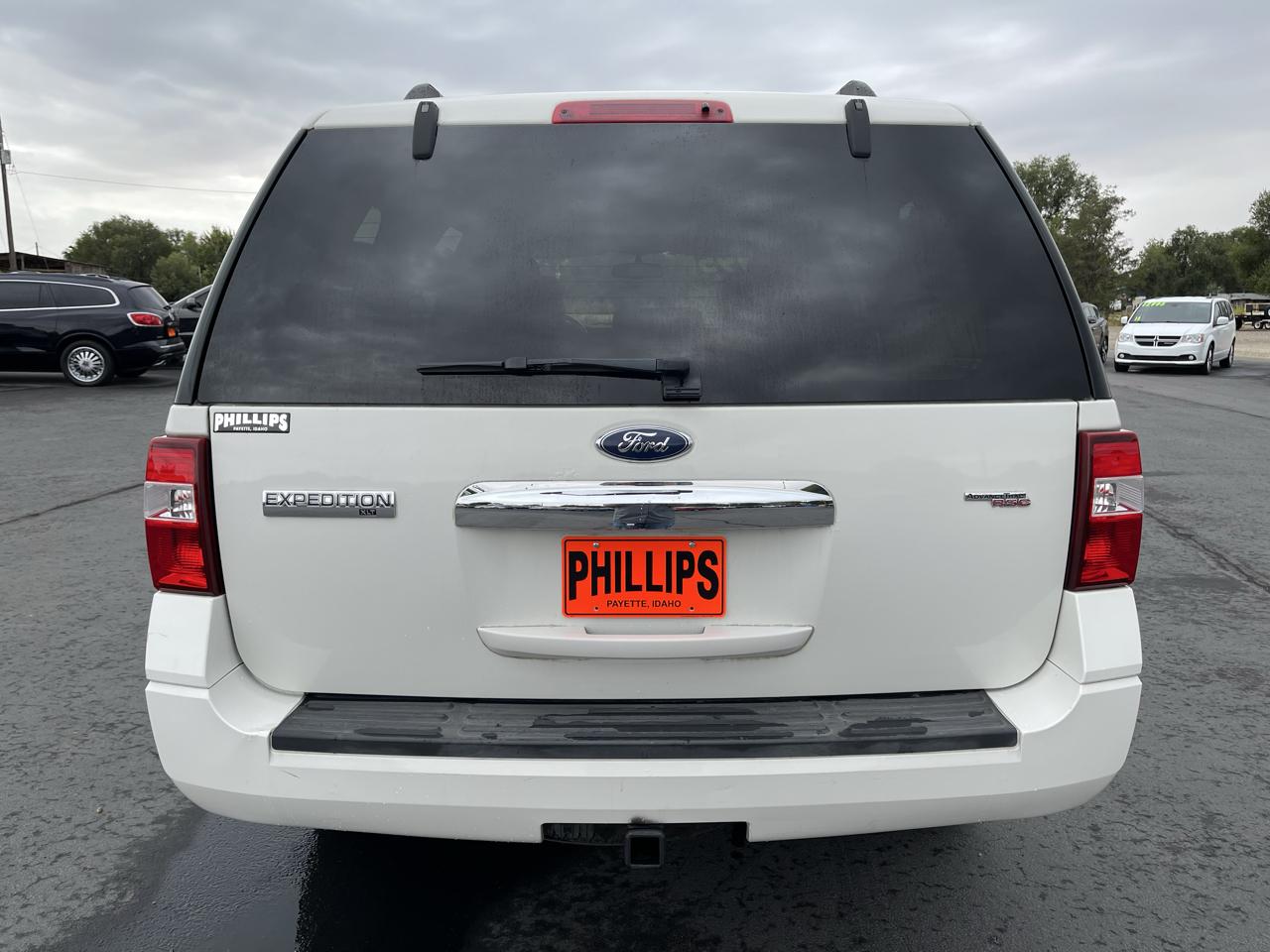 Ford Expedition 4WD 4dr XLT 2008