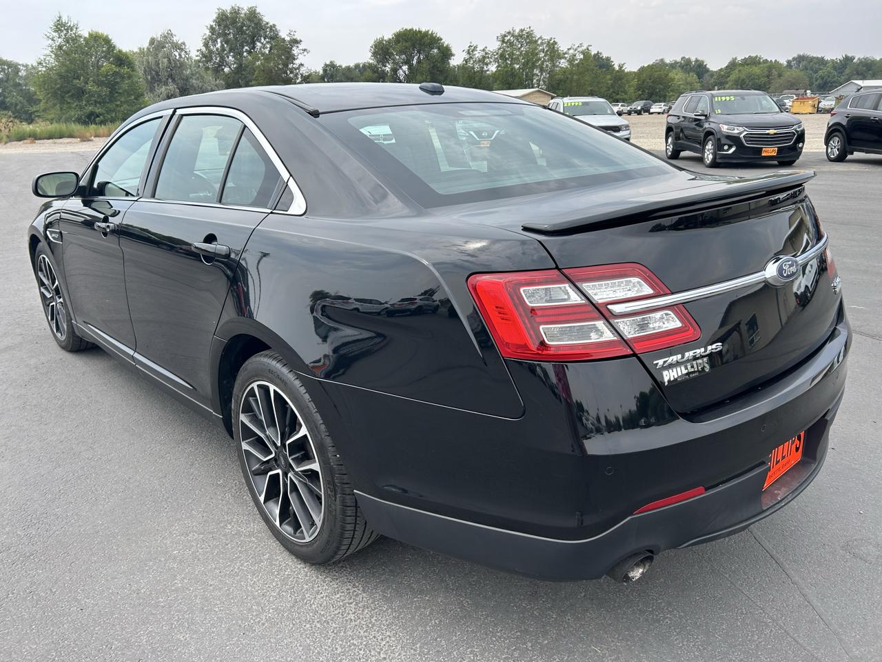 Ford Taurus SHO AWD 2017
