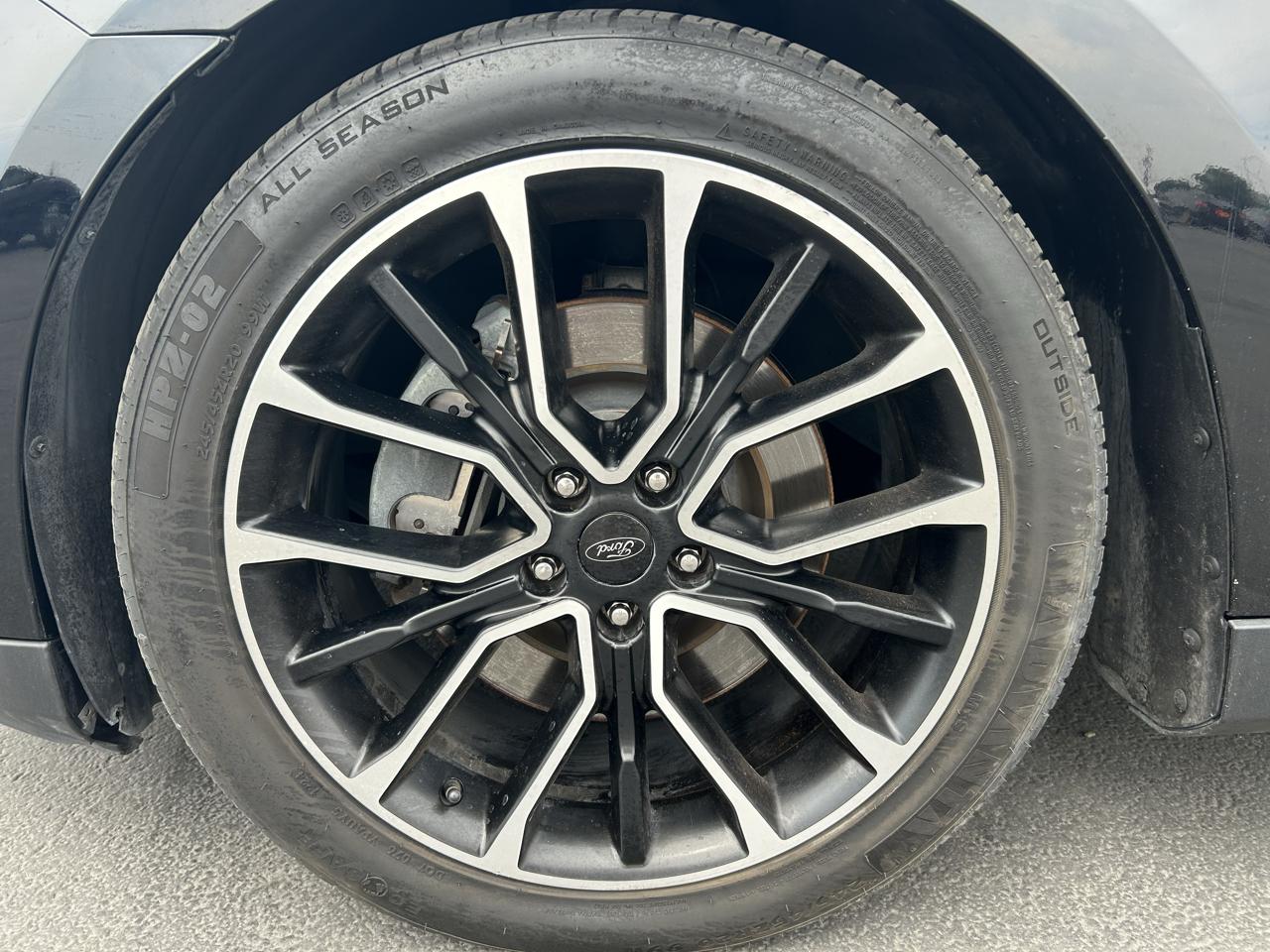 Ford Taurus SHO AWD 2017